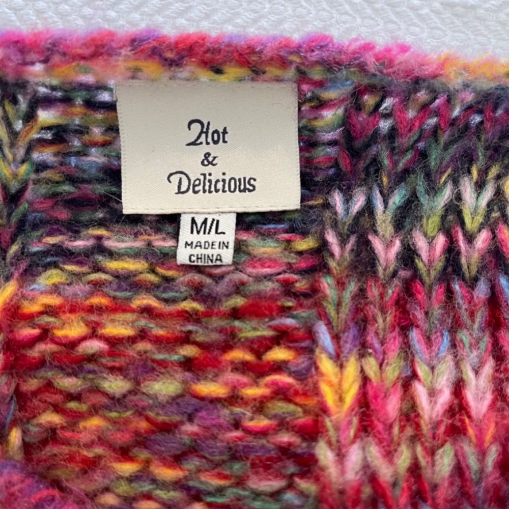 Sweater - Picture 4 of 4